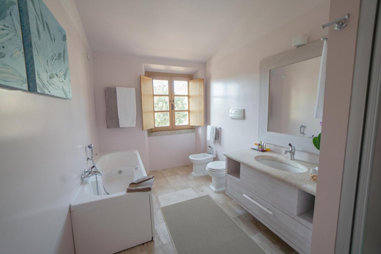 Hotel Borgo Smeraldo 阿尔扎凯纳 外观 照片
