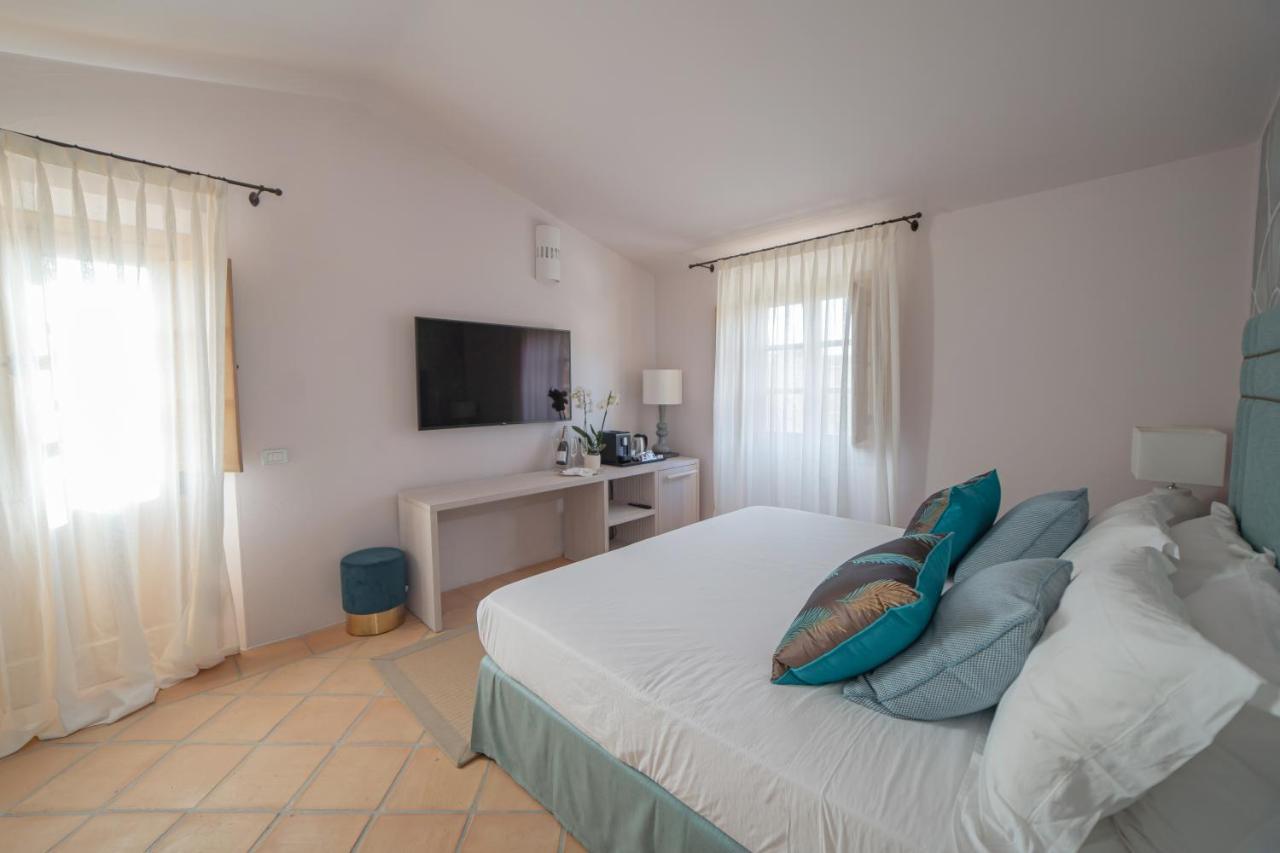 Hotel Borgo Smeraldo 阿尔扎凯纳 外观 照片